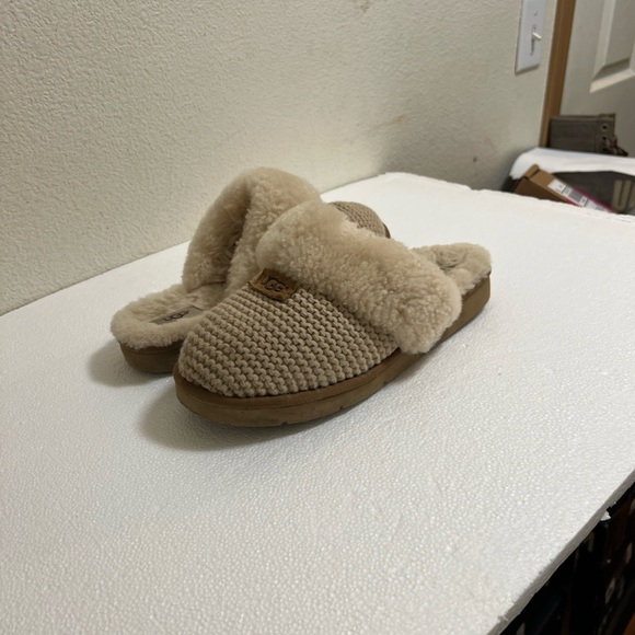 UGG COZY KNIT WOMEN SLIPPERS KNIT CREAM US Size 9 - Picture 4 of 14